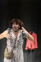 La Estación - Monologo musical para teatros contratar sevilla huelva cadiz badajoz ayuntamientos | Parachuru 9.webp